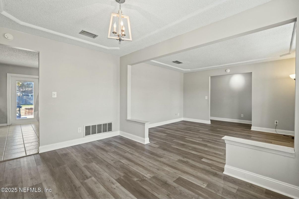 Empty room, Interior, Pendant Lights, Wood Texture Flooring