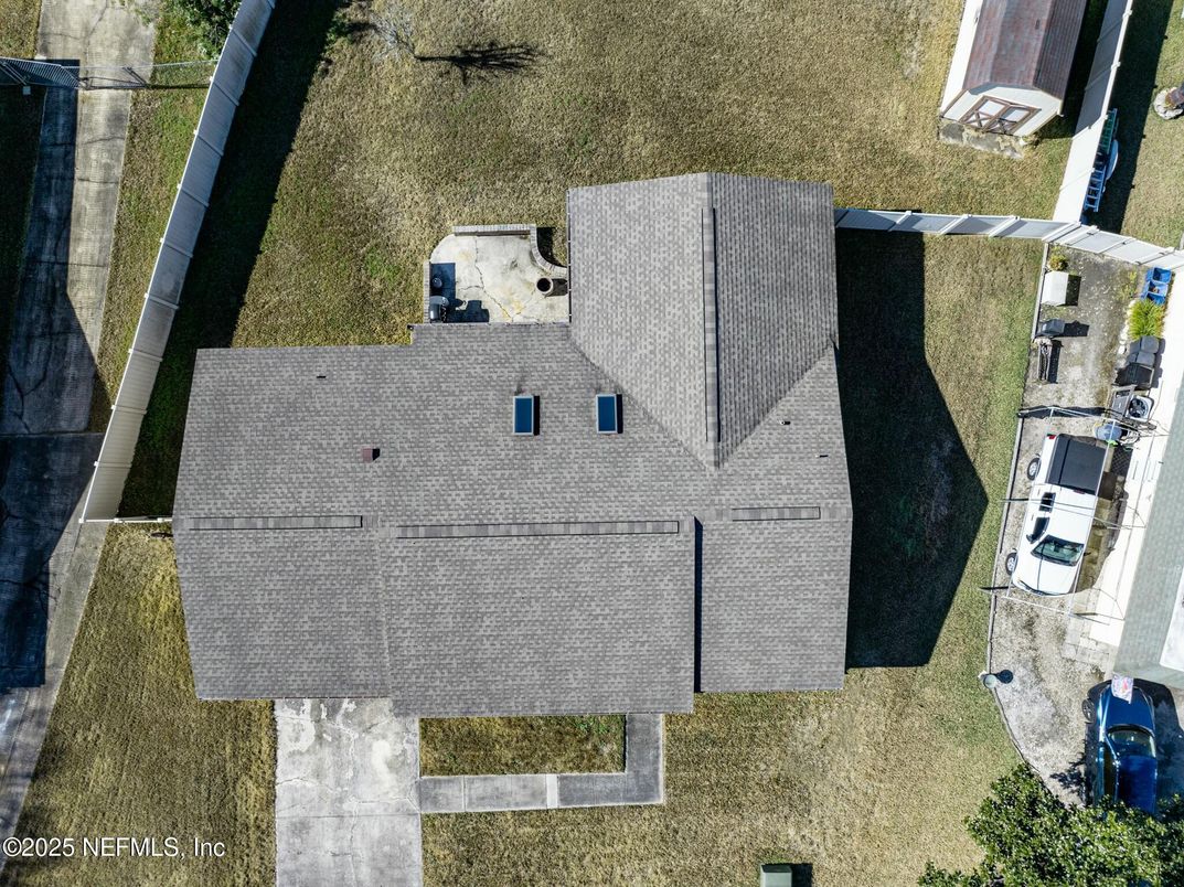 Exterior, Drone