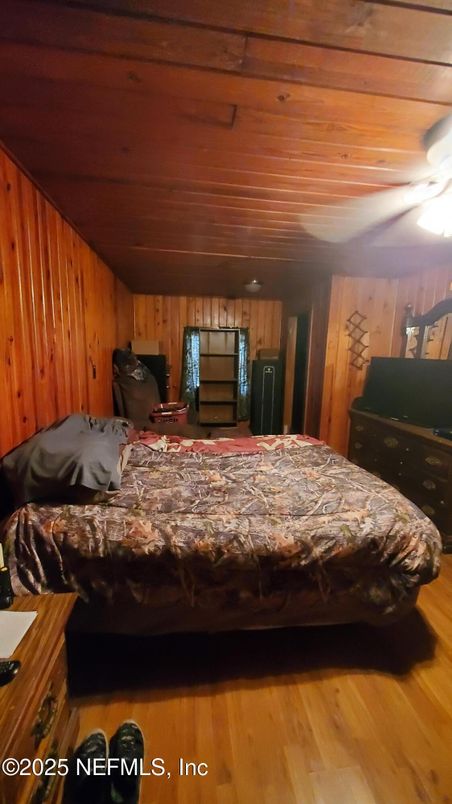 Bedroom, Interior, Wooden Ceilings, Wood Texture Flooring, Wooden Walls