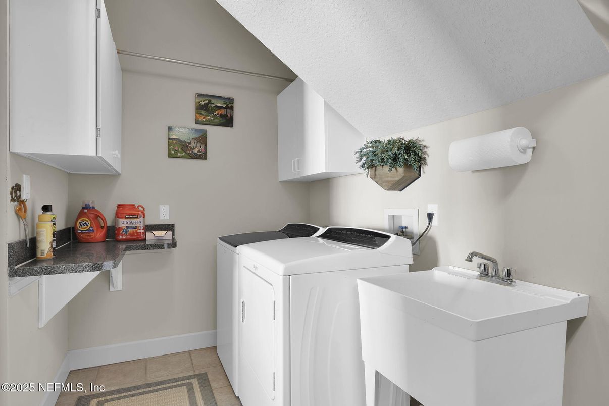 Interior, Washer