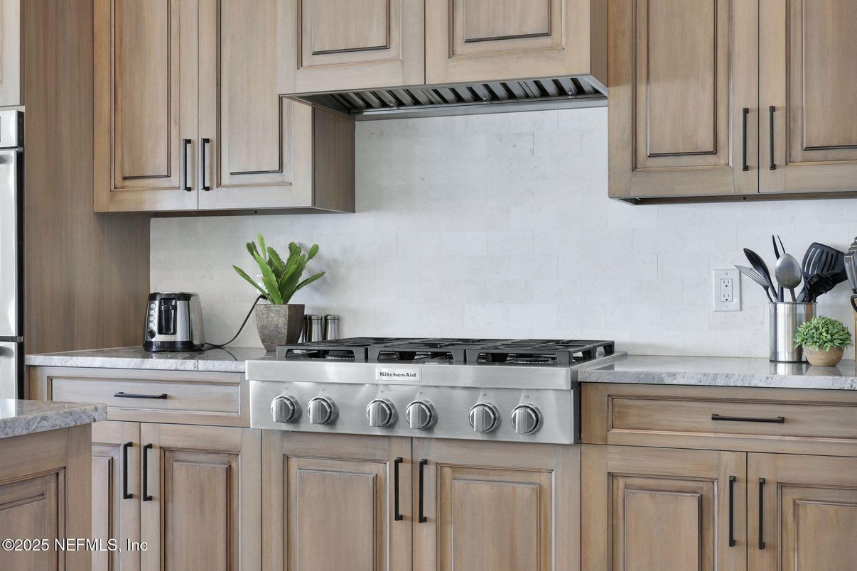 Interior, Kitchen, Stainless Steel Appliances