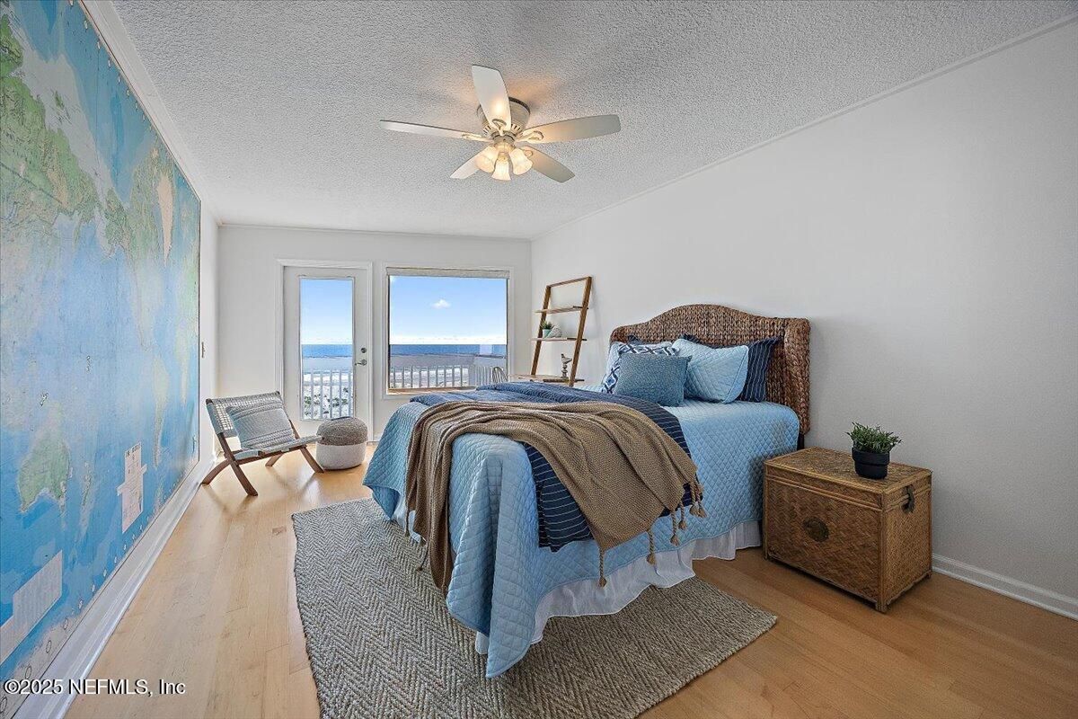 Bedroom, Interior, Water, Wood Texture Flooring