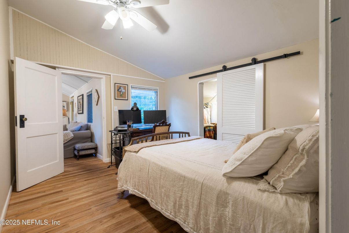 Bedroom, Home Office, Interior, Wood Texture Flooring