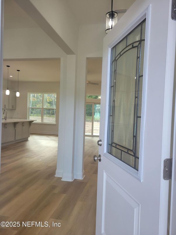 Interior, Kitchen, Pendant Lights, Wood Texture Flooring