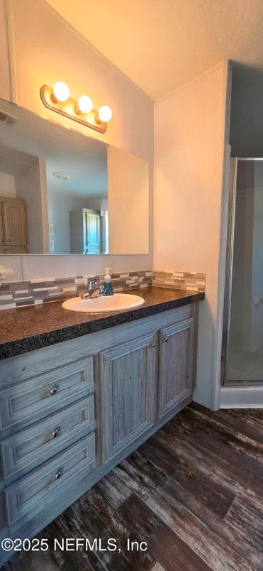 Bathroom, Dual Sink Vanities, Interior, Wood Texture Flooring