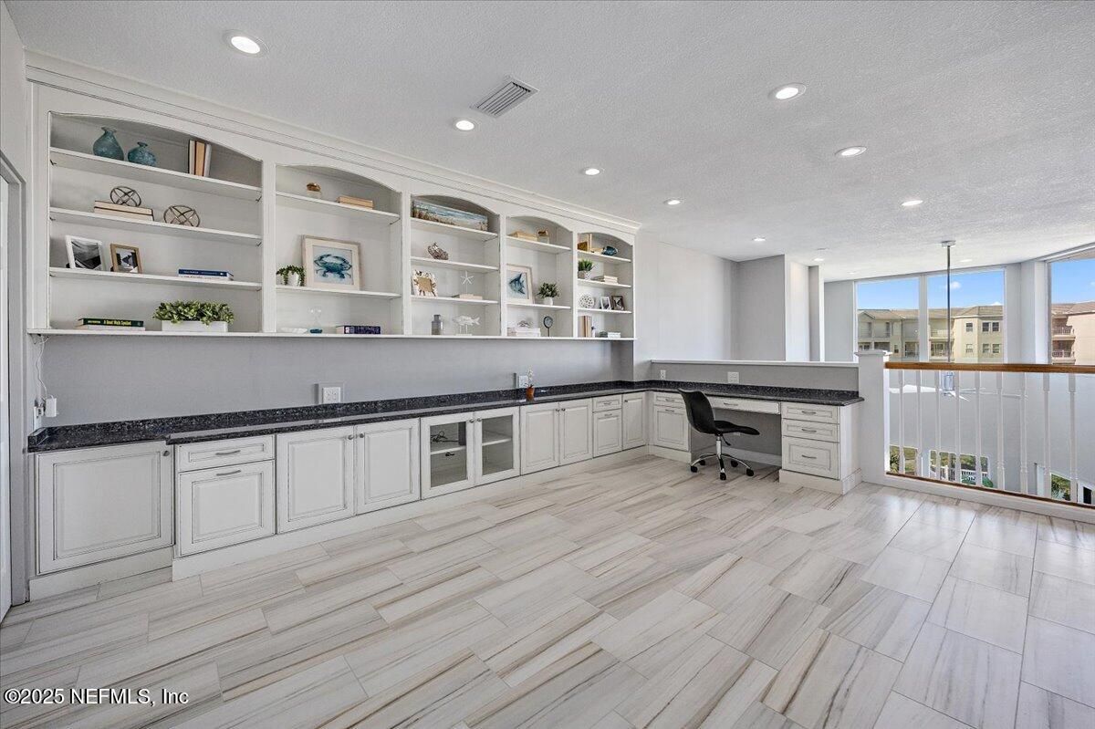 Home Office, Interior, Recessed Lighting, Wood Texture Flooring