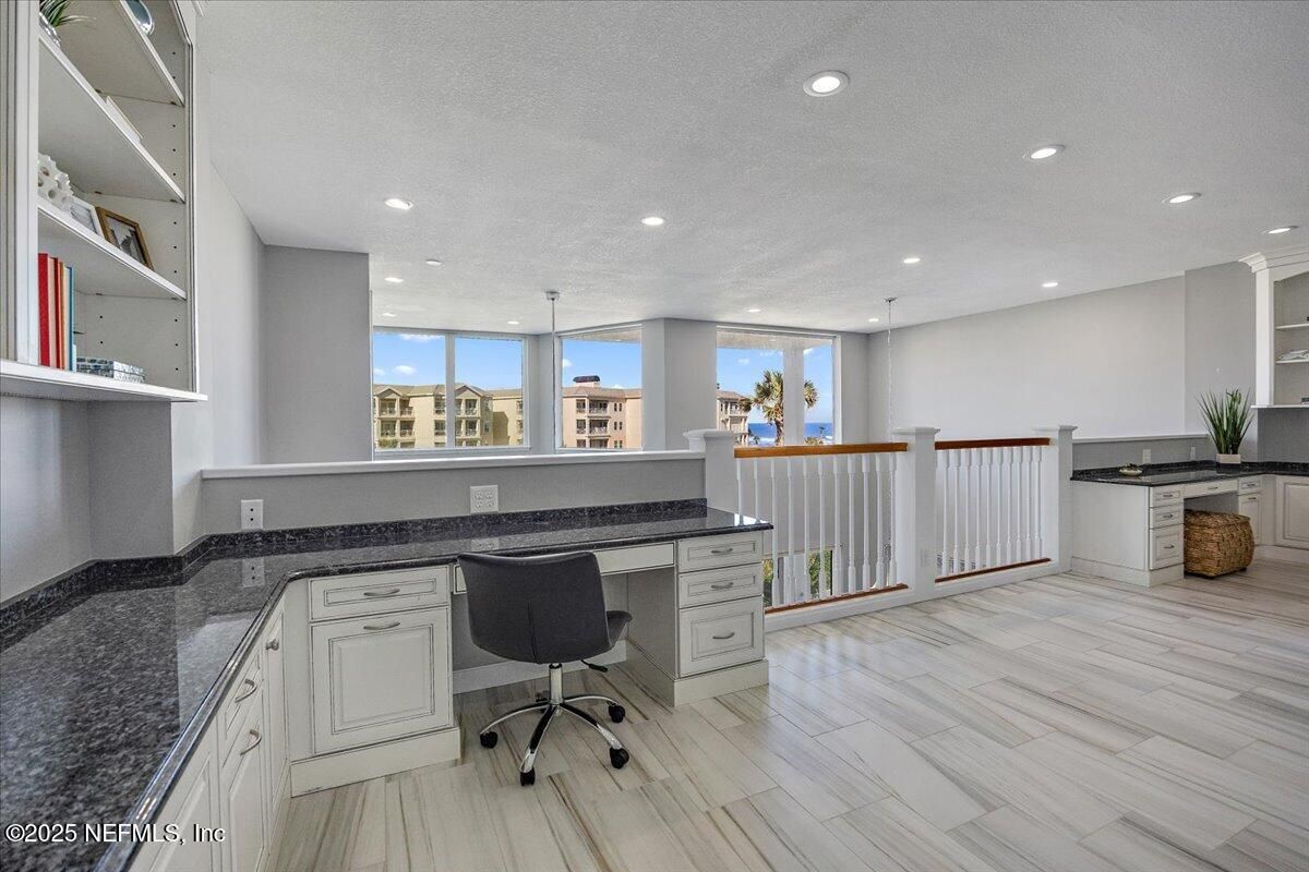 Home Office, Interior, Recessed Lighting, Wood Texture Flooring