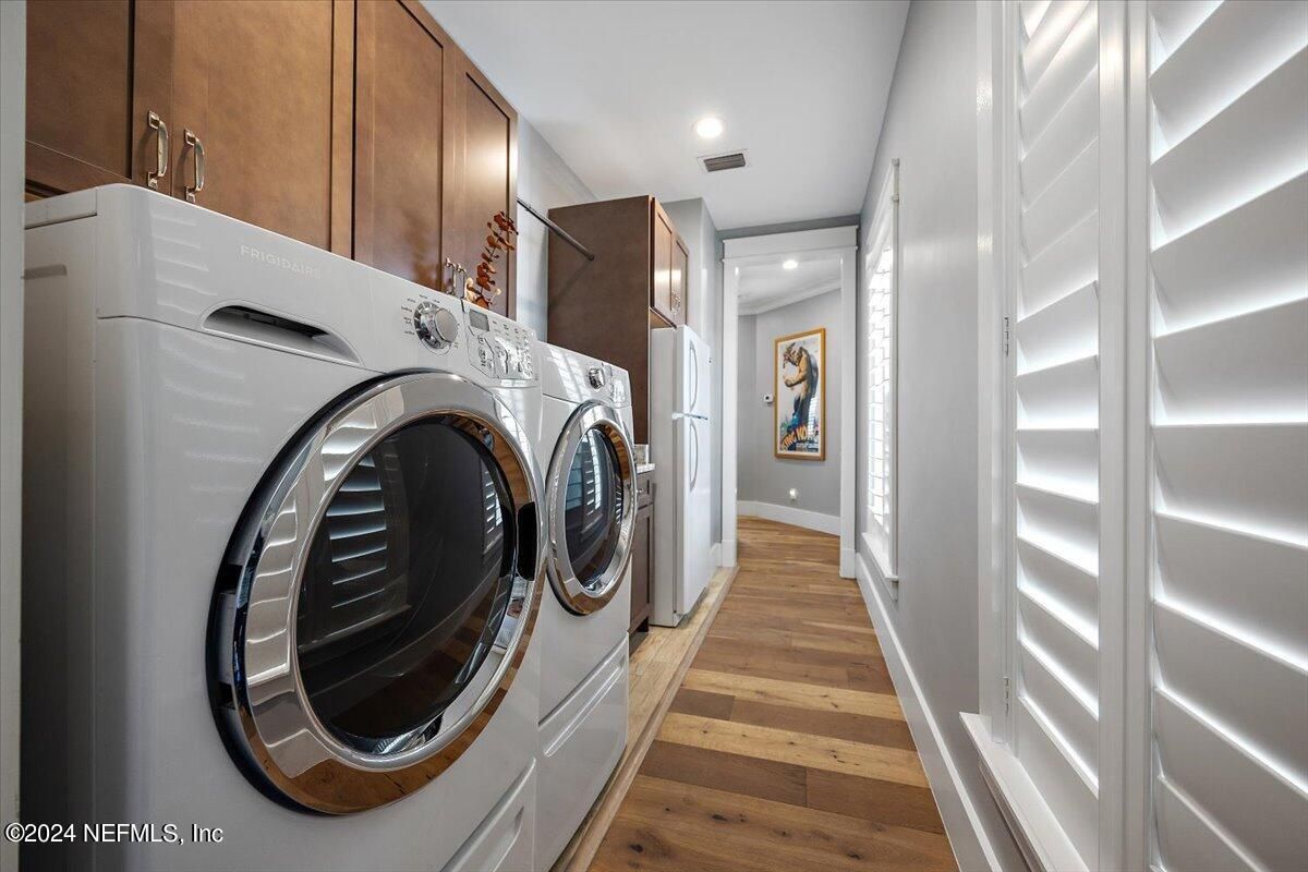 Interior, Recessed Lighting, Utility Closets, Washer, Wood Texture Flooring