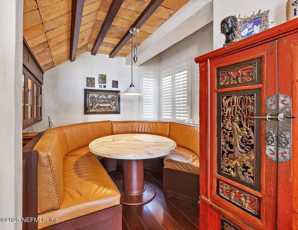Interior, Pendant Lights, Wooden Beams, Wooden Ceilings, Wood Texture Flooring