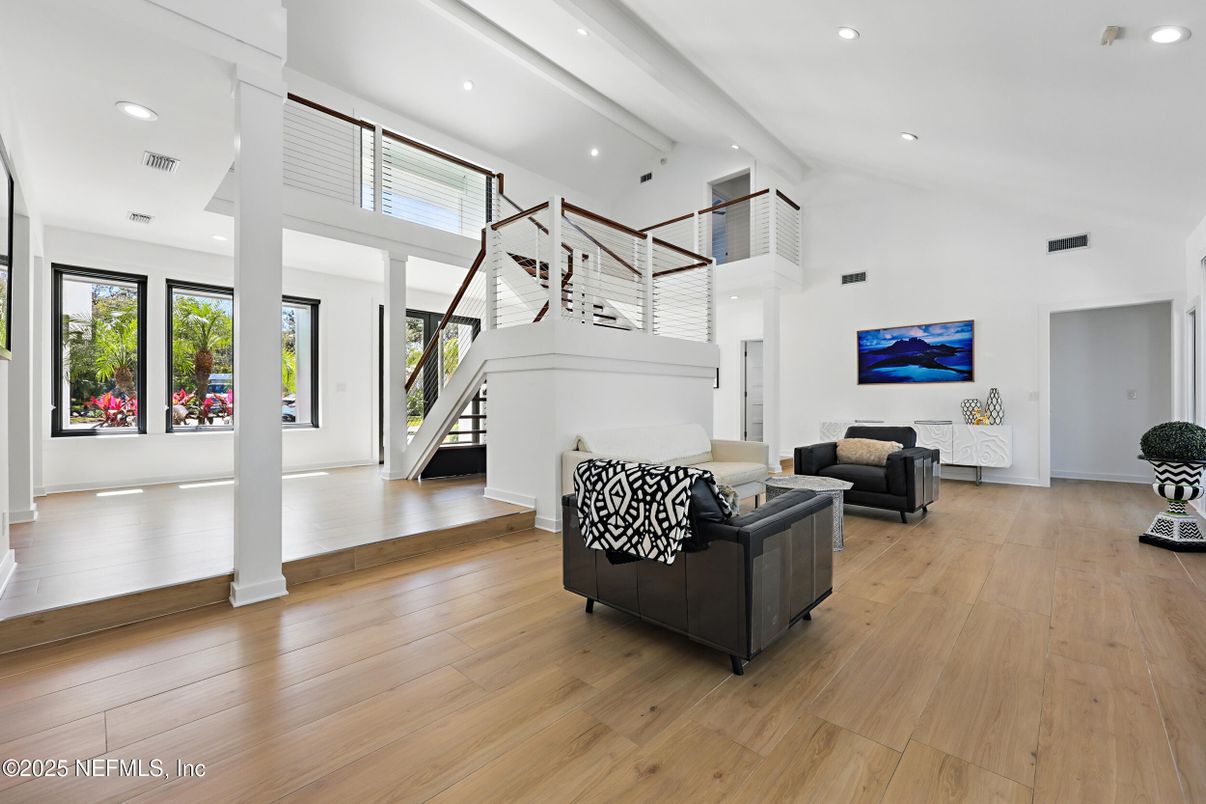 Interior, Living room, Recessed Lighting, Wood Texture Flooring