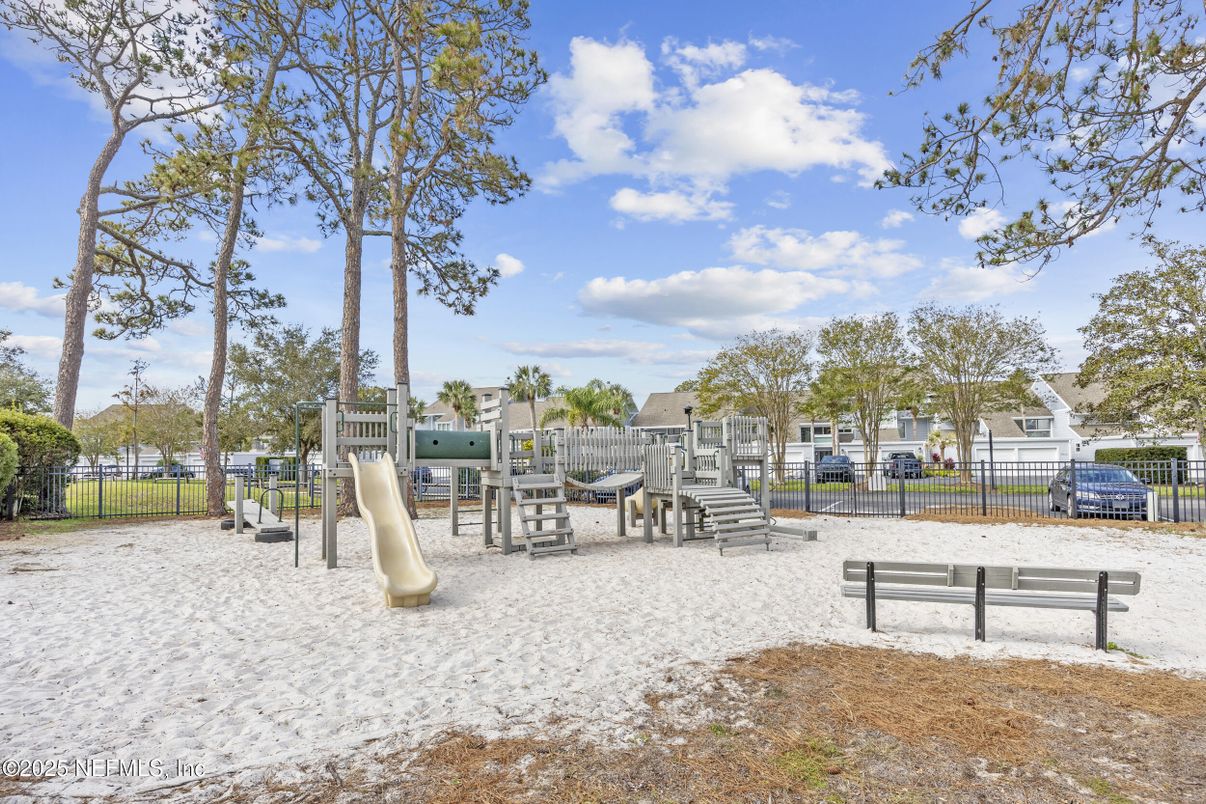 Backyard, Exterior, Playground