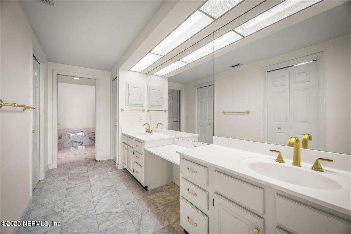 Bathroom, Dual Sink Vanities, Interior, Marble, Recessed Lighting