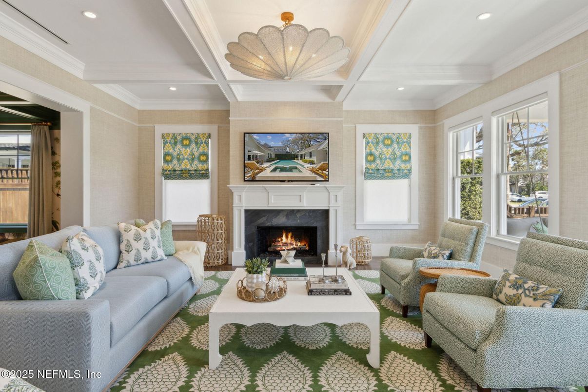 Fireplace, Interior, Living room, Recessed Lighting
