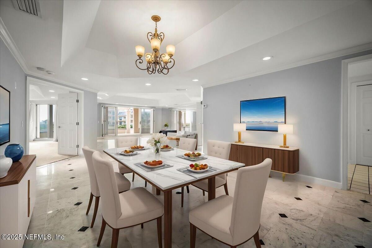 Chandelier, Dining room, Interior, Marble, Recessed Lighting