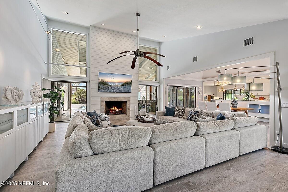 Fireplace, Interior, Kitchen, Living room, Pendant Lights, Recessed Lighting, Wood Texture Flooring