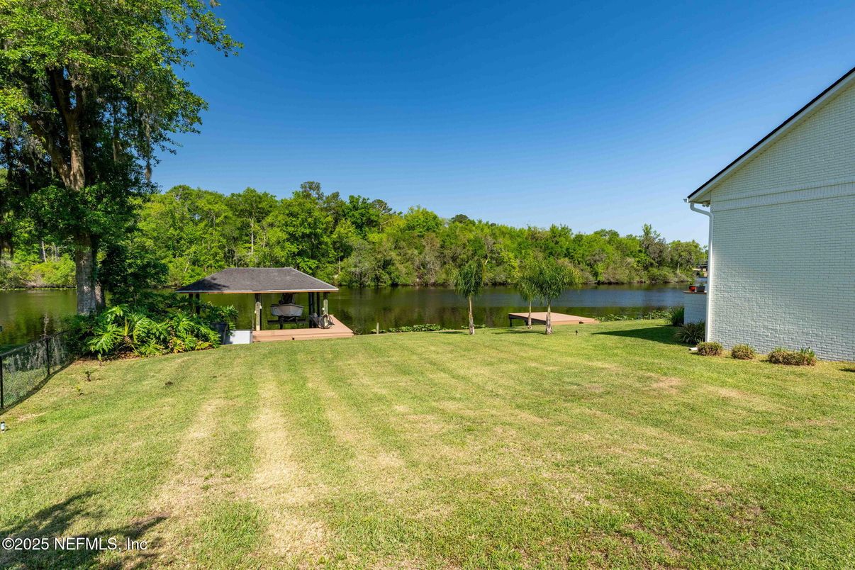 Backyard, Exterior, Water