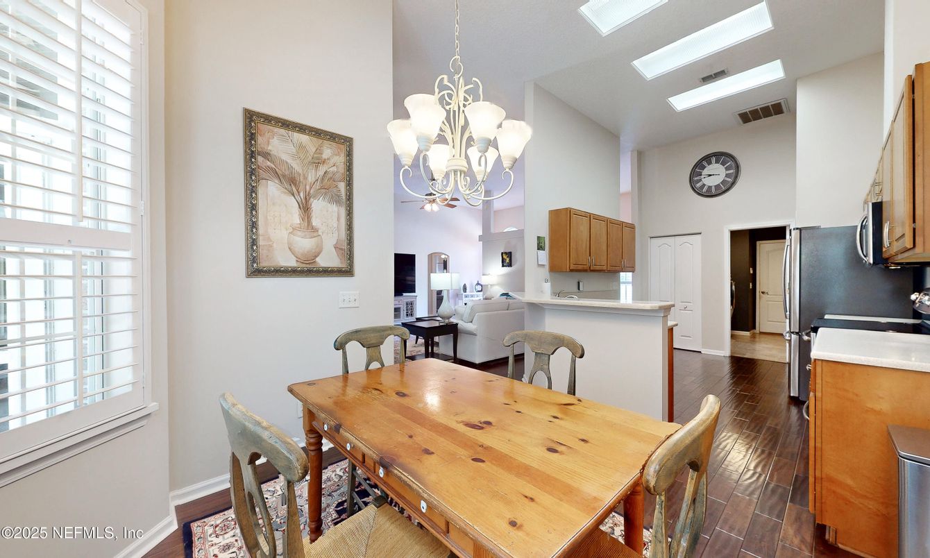 Chandelier, Dining room, Interior, Kitchen, Wood Texture Flooring