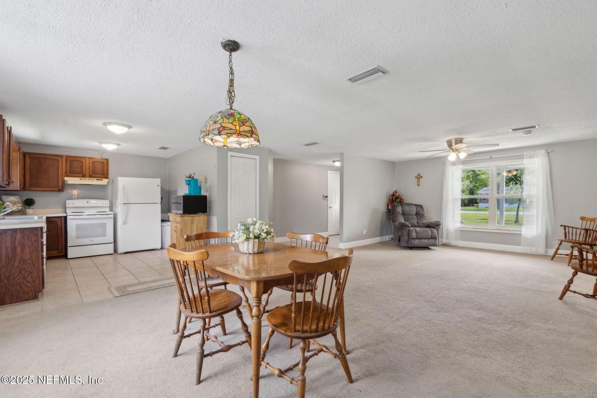 Dining room, Interior, Kitchen, Pendant Lights