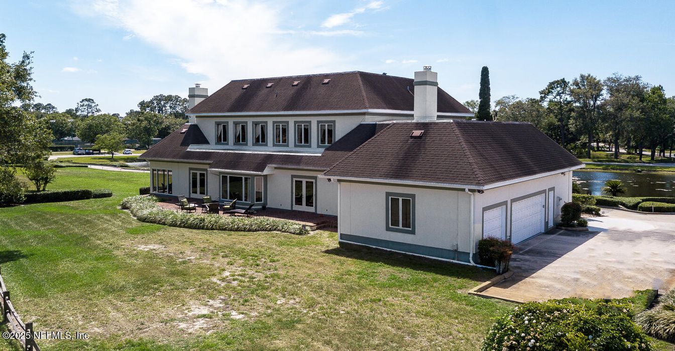 Backyard, Exterior, Water