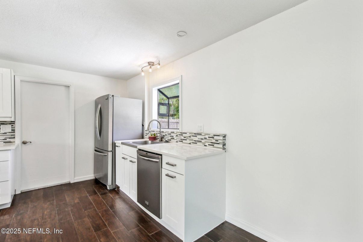 Interior, Kitchen, Wood Texture Flooring
