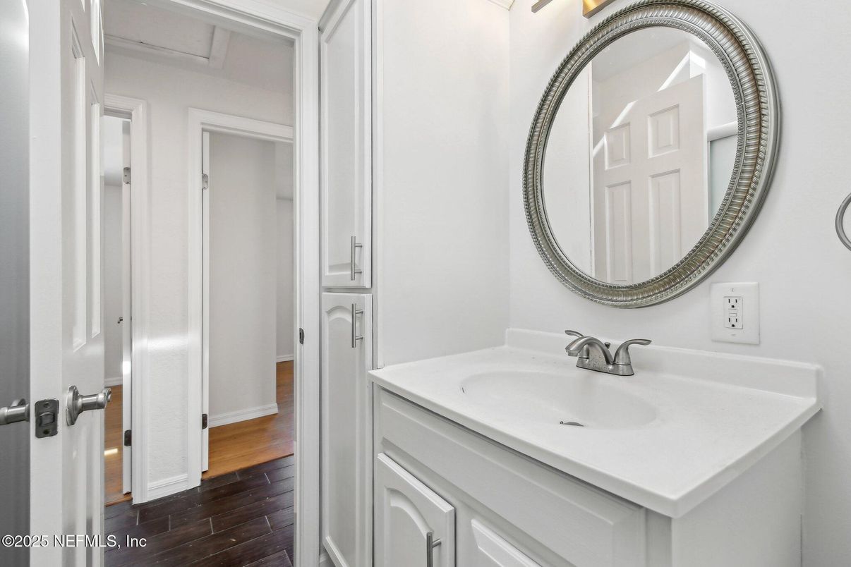 Bathroom, Interior, Wood Texture Flooring