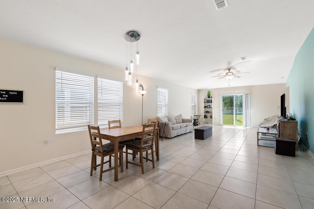 Dining room, Interior, Living room, Pendant Lights
