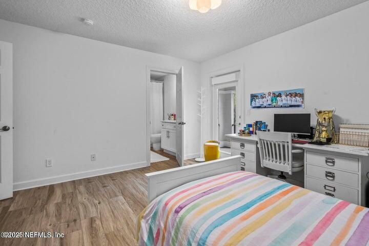 Bedroom, Home Office, Interior, Wood Texture Flooring