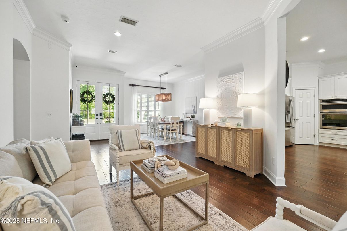 Dining room, Interior, Kitchen, Living room, Pendant Lights, Recessed Lighting, Stainless Steel Appliances, Wood Texture Flooring