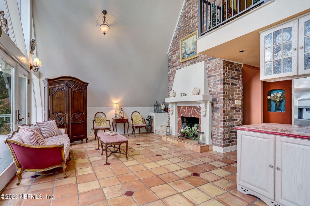 Fireplace, Interior