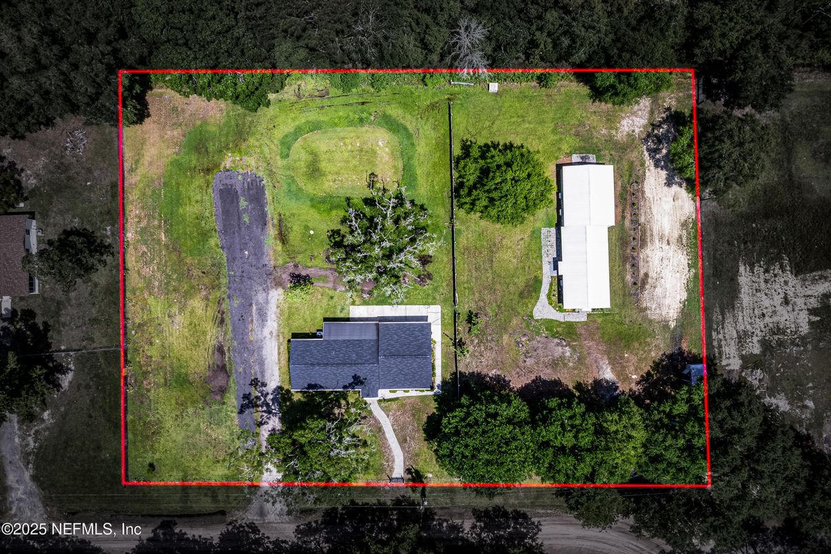 Exterior, Drone