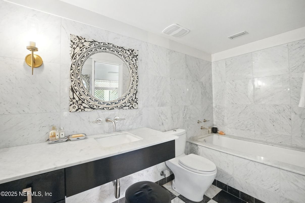 Bathroom, Interior, Marble, Marble Walls