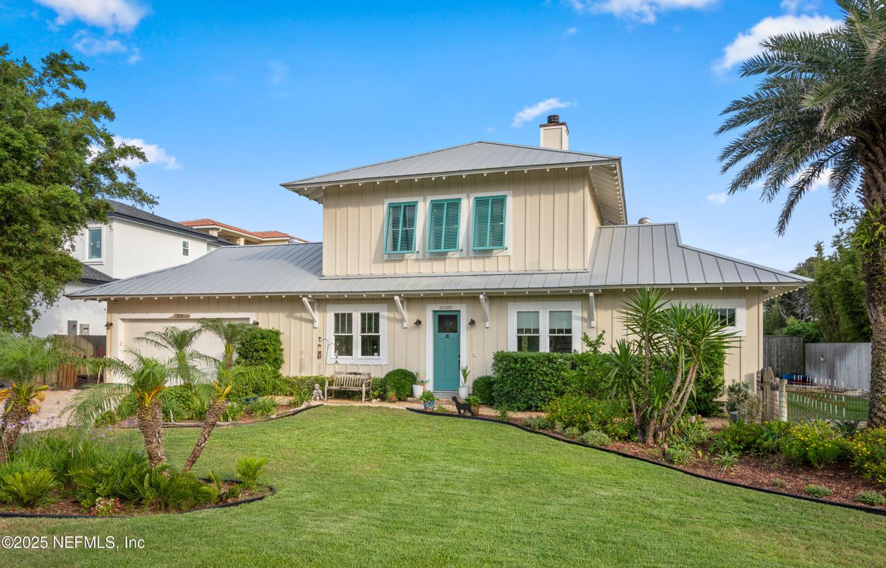 Attached, Backyard, Exterior, Facade, Farmhouse