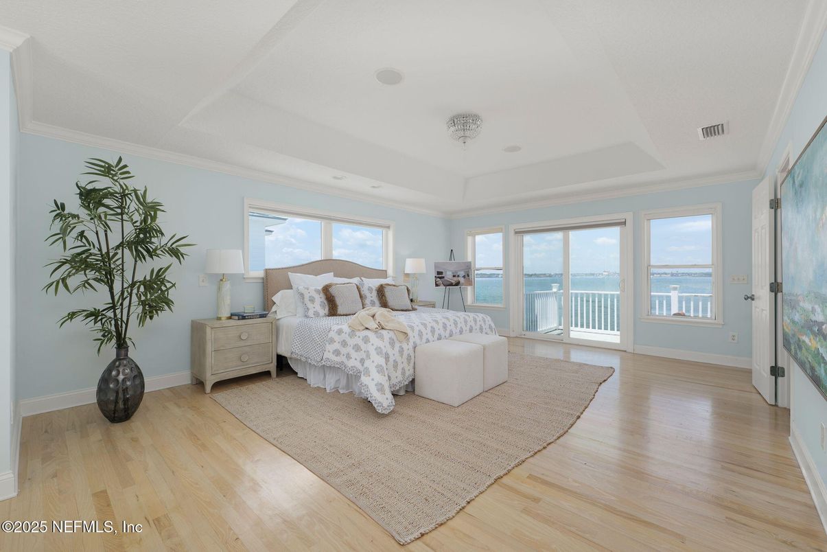Bedroom, Interior, Recessed Lighting, Water, Wood Texture Flooring