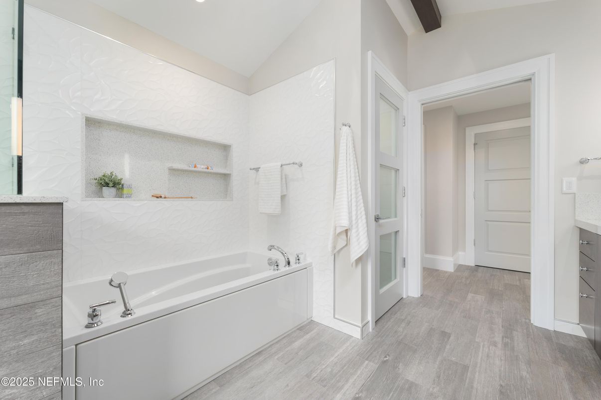 Bathroom, Interior, Recessed Lighting, Wood Texture Flooring