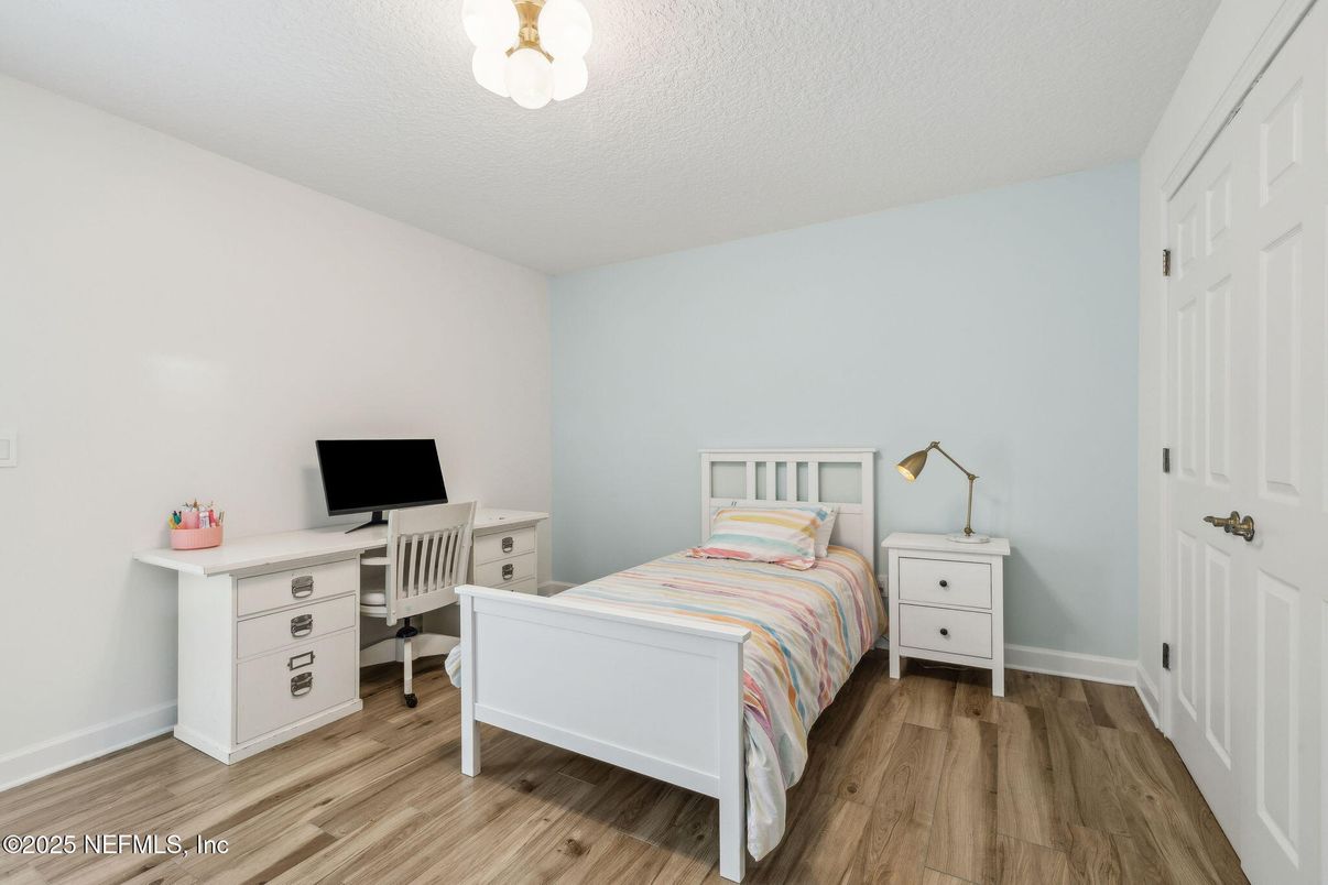 Bedroom, Home Office, Interior, Wood Texture Flooring