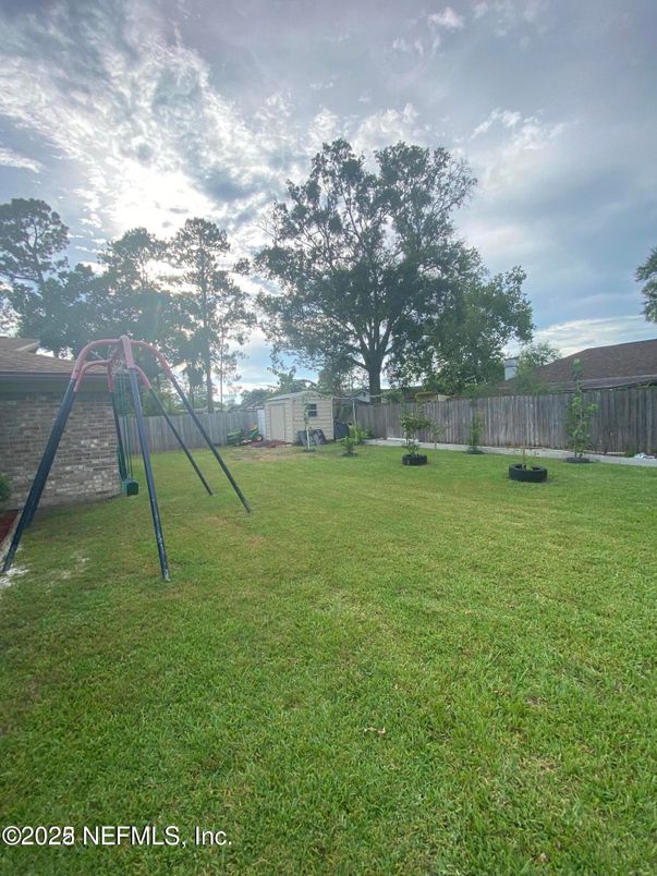 Backyard, Exterior, Playground
