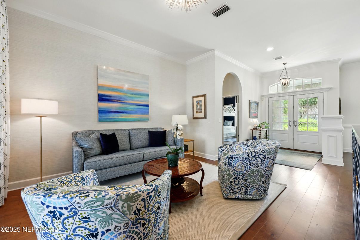 Interior, Living room, Recessed Lighting, Wood Texture Flooring