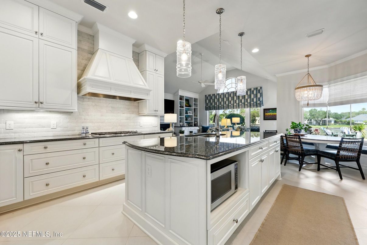Dining room, Interior, Kitchen, Pendant Lights, Recessed Lighting