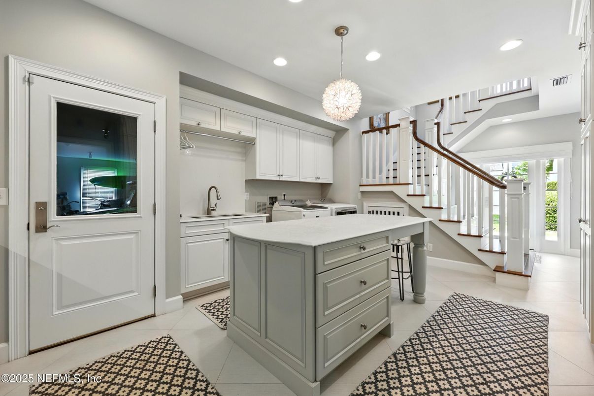 Interior, Kitchen, Pendant Lights, Recessed Lighting