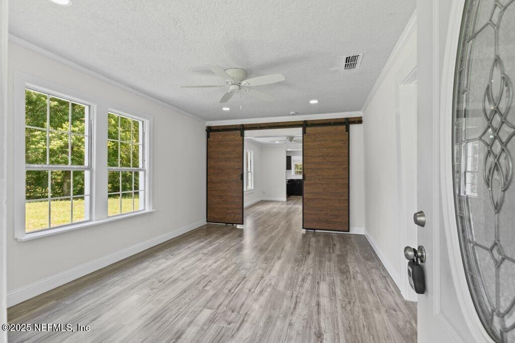 Empty room, Interior, Recessed Lighting, Wood Texture Flooring