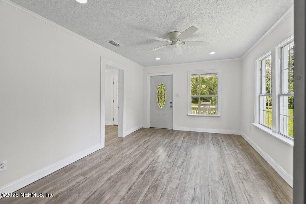 Empty room, Interior, Recessed Lighting, Wood Texture Flooring