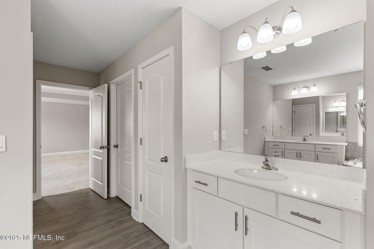 Bathroom, Dual Sink Vanities, Interior, Wood Texture Flooring