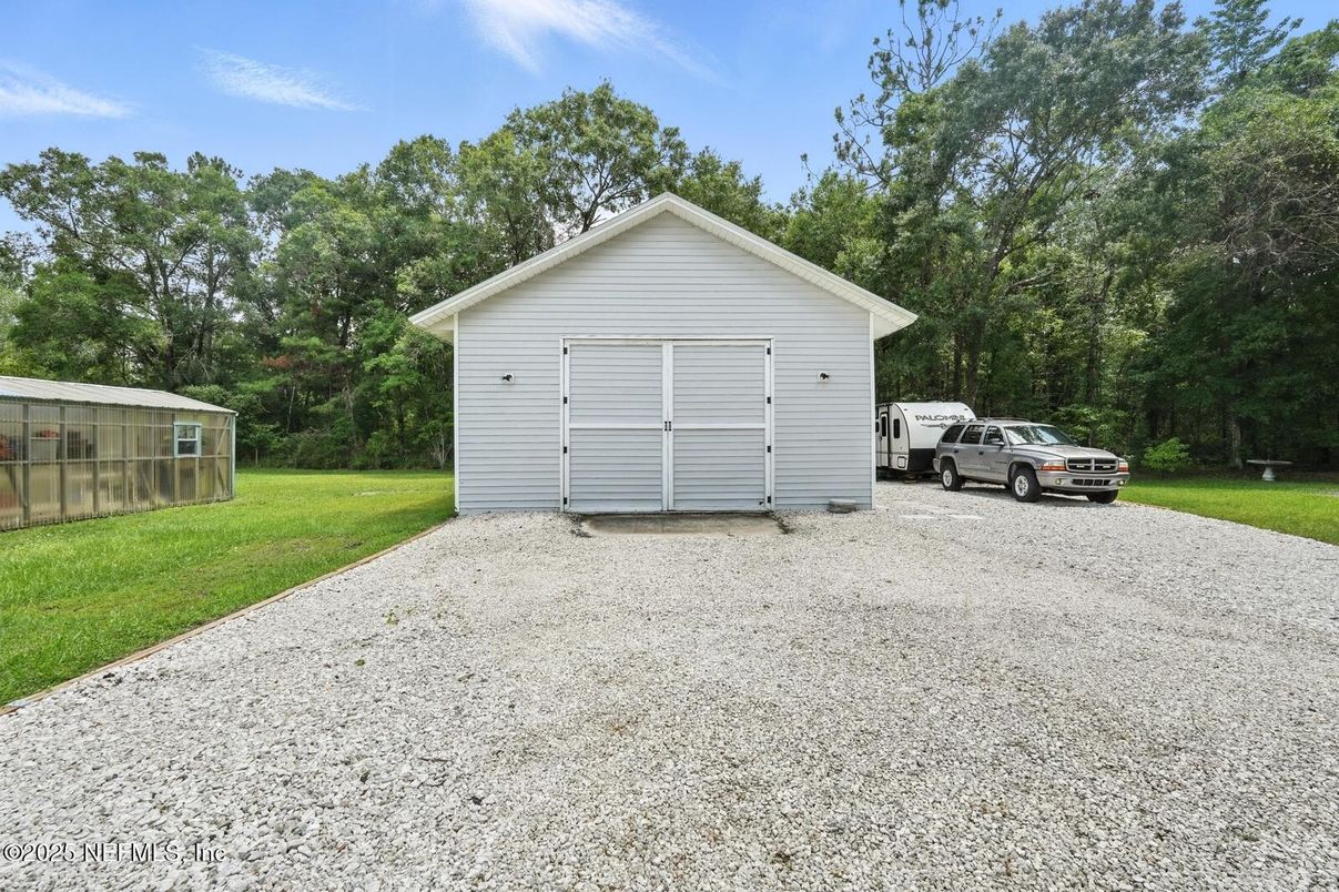 Backyard, Detached Garage, Exterior