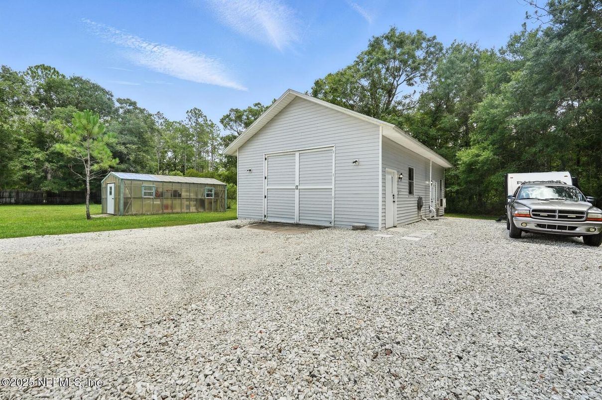 Backyard, Detached Garage, Exterior