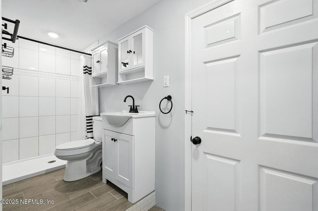 Bathroom, Interior, Recessed Lighting, Wood Texture Flooring