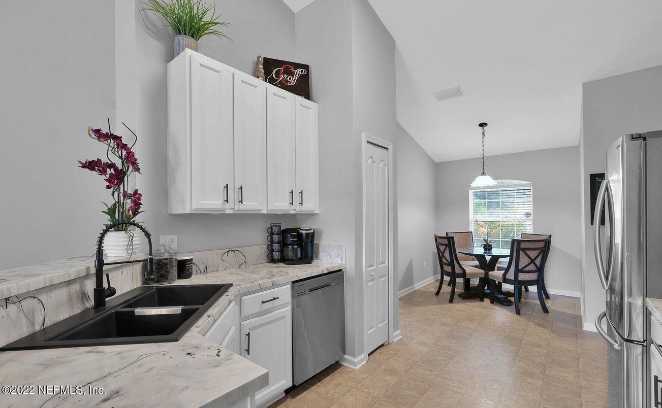 Dining room, Interior, Kitchen, Pendant Lights