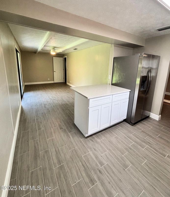 Empty room, Interior, Washer, Wood Texture Flooring