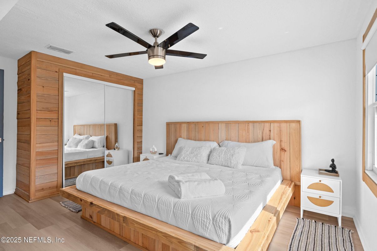 Bedroom, Interior, Wood Texture Flooring, Wooden Walls
