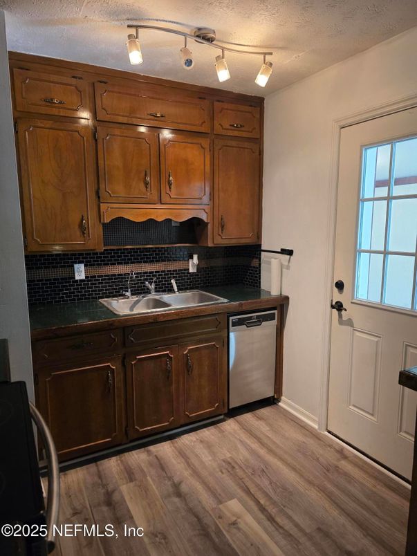 Interior, Kitchen, Wood Texture Flooring