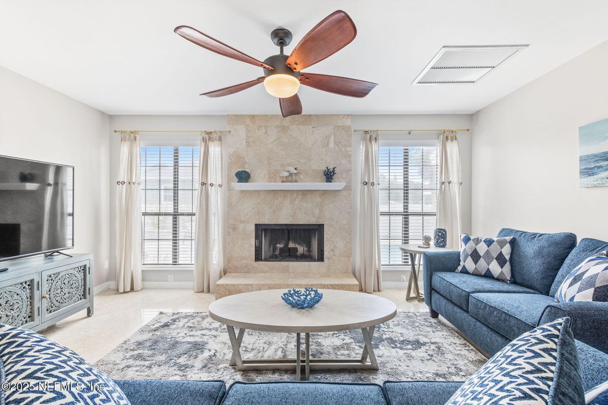 Fireplace, Interior, Living room